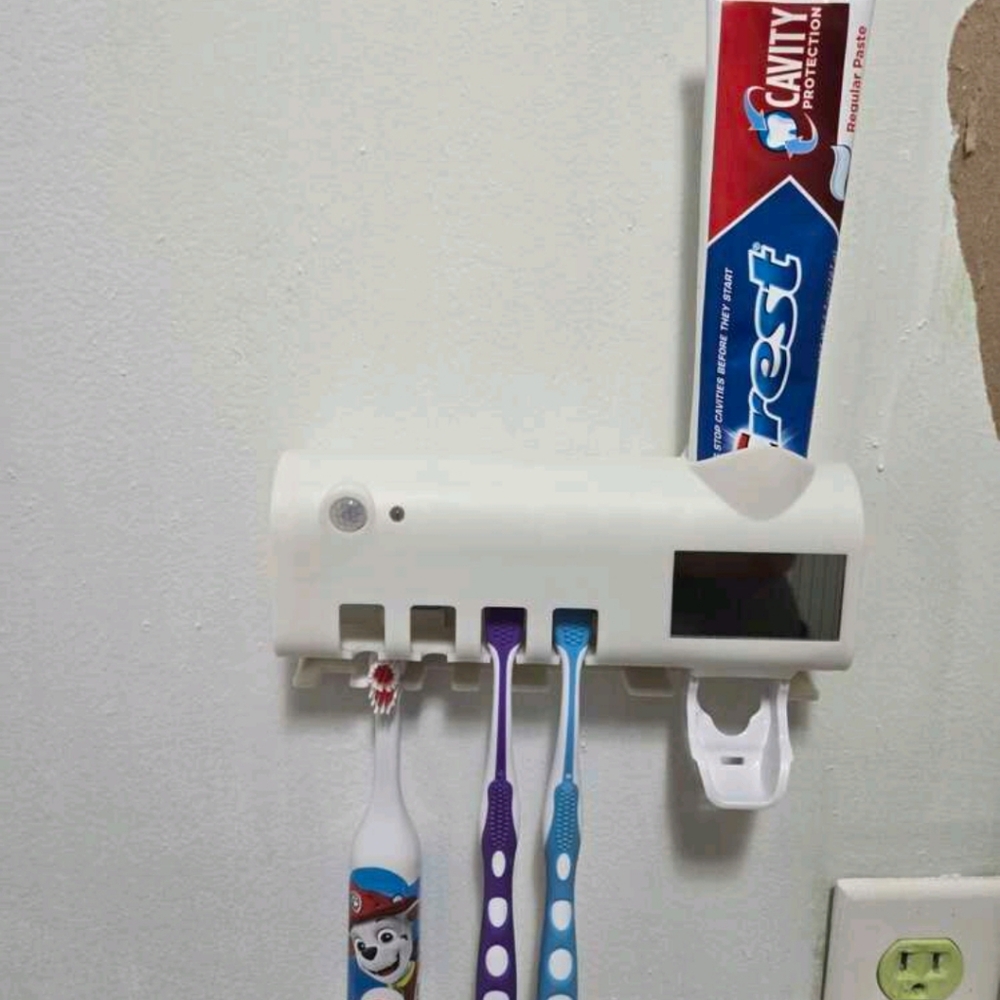 Toothbrush sterilizer - Picture 8 of 8